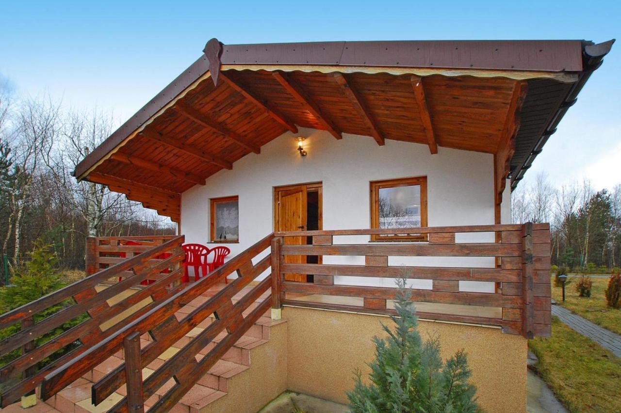 Holiday Home Close To The Lake Shore, Dabrowica Dabrowica  Exterior photo