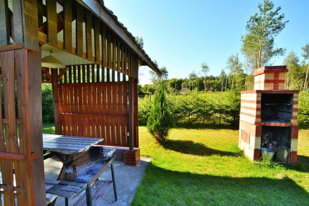 Holiday Home Close To The Lake Shore, Dabrowica Dabrowica  Exterior photo